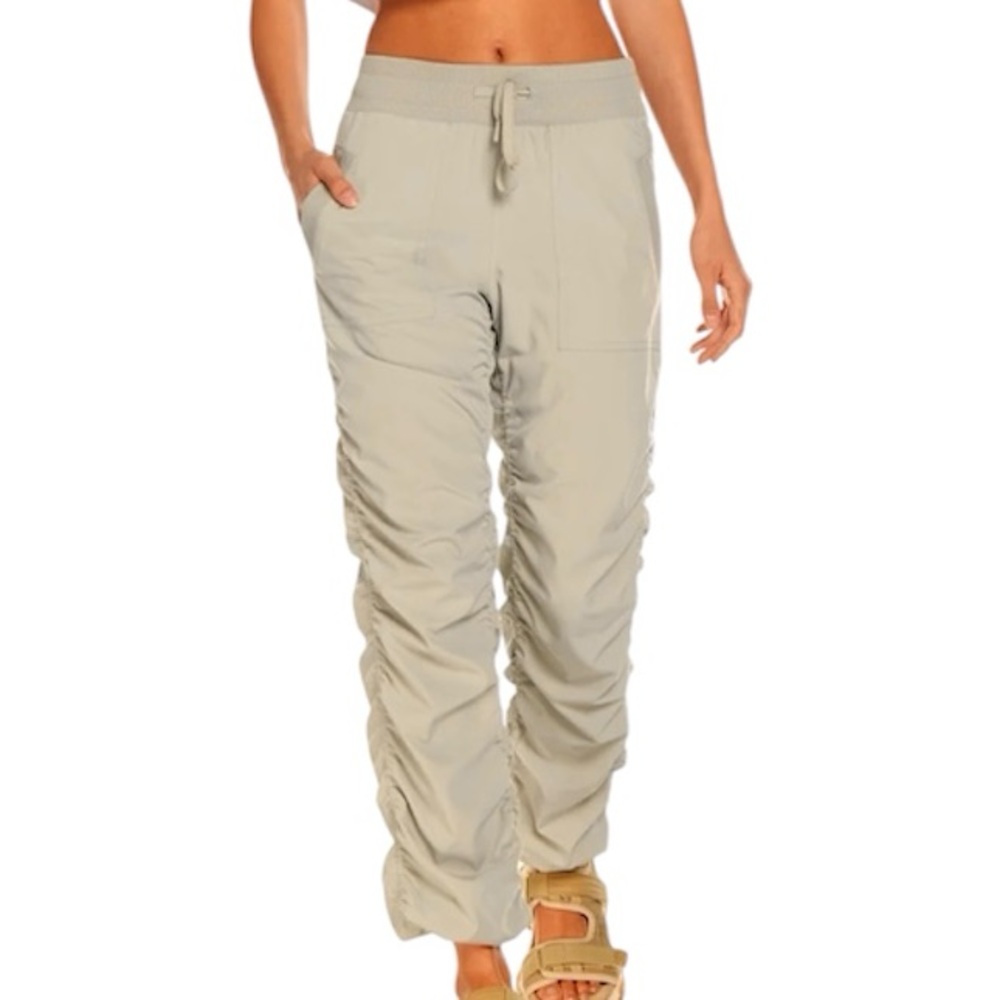 KYODAN New Khaki Warm Taupe Woven Adventurous Studio Pant Cinch Leg Size Medium